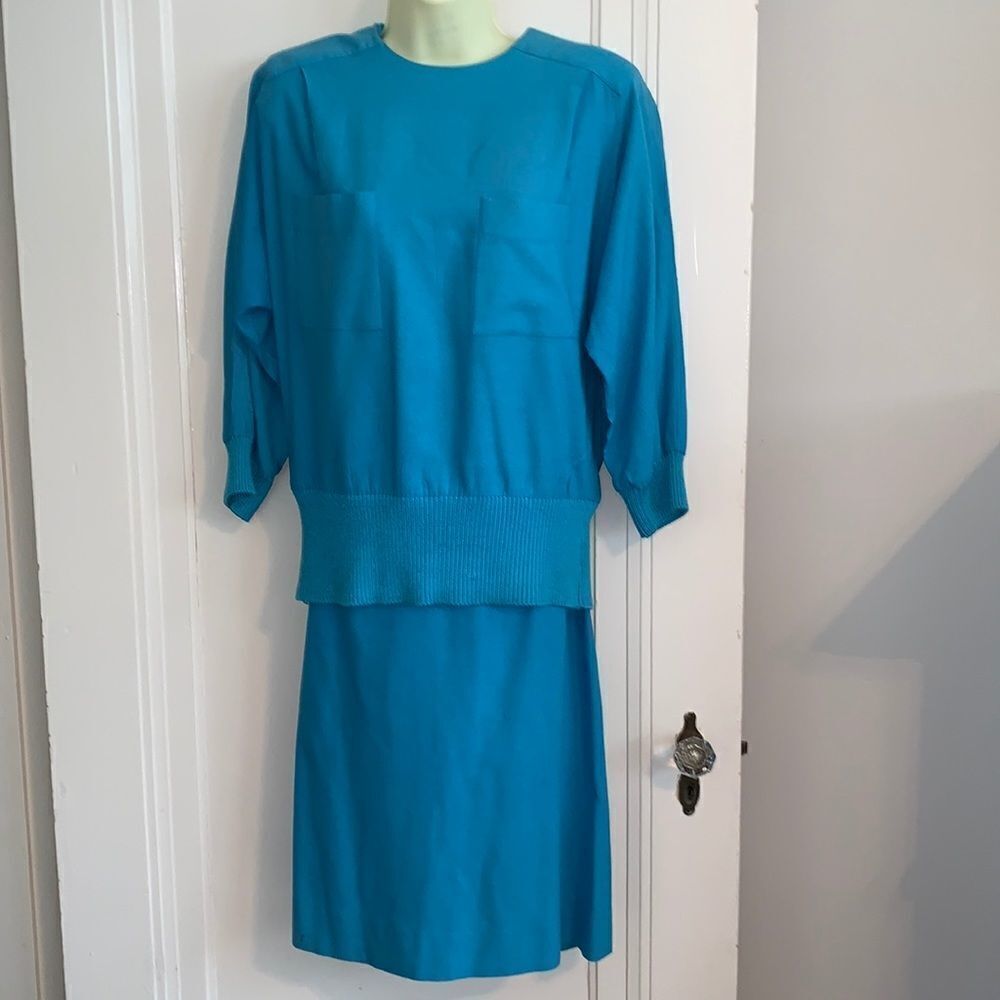 Vtg Leslie Fay Petites blue silk 2 pc outfit